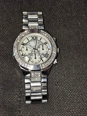 Michael Kors MK769-141 SILVER Crystal Pave Stainless Steel Analog Women's Watch • $64