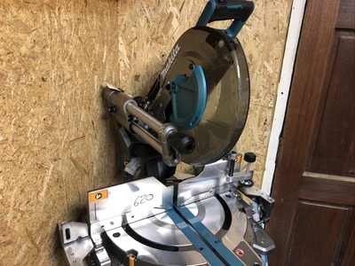 £495 • Buy Mkaita LS003GZ01 40VMAX XGT 305mm Brushless Slide Compound Mitre Saw Bare Unit