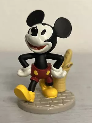 Mickey Mouse W/bread  Disney Vinyle 3”action Figure Toy (pre-owned) • $9