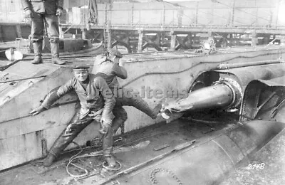 Ww2 Picture Photo German Submarine U Boat Loading Torpedo 6633 • $5.90