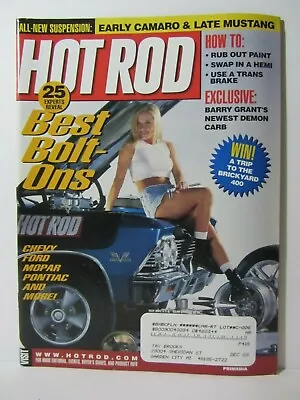 Hot Rod Magazine  -  May  2002  Early Camaro & Late Mustang  GC  (819) • $3