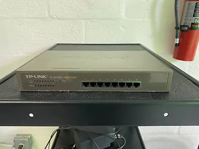 Lot Of 3 TP-Link TL-SG1008 8-Port Gigabit Metal Case Network Switch • $20