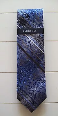 Men's Van Heusen Blue Paisley 100% Silk Tie • $7.31