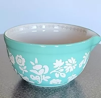 Pioneer Woman ~ 6  Dia. Mixing Bowl W/Spout ~ FANCY FLOURISH ~ Vintage Design • $32