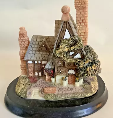 English Tutor Style Cottage Collectable Resin  Handpainted Wood Base 3D Effect • $3.99