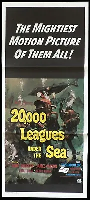 20000 LEAGUES UNDER THE SEA Original 1971r Daybill Movie Poster James Mason • £21.91