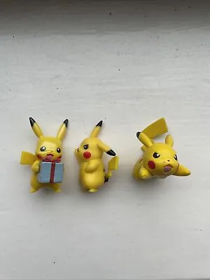 £4.50 • Buy 3x Pikachu Minifigures  - POKÉMON - 55mm
