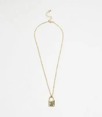 New Look Gold Padlock Chain Necklace • £5