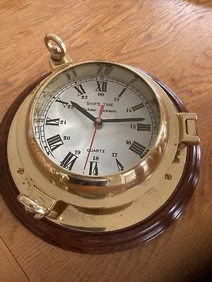 Rickmer Quartz Ships / Yacht Marine Bulkhead Porthole Clock On Oak Plinth Vgc. • $73.98