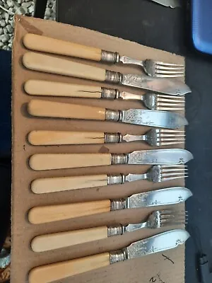 Walker And Hall Cutlery Set Of 5 (10 Pieces) • £5