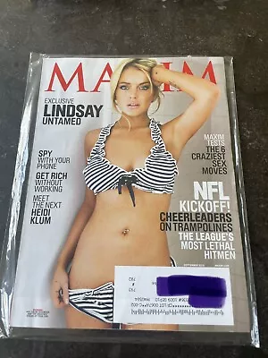 Maxim Magazine September 2010 Lindsay Lohan / Nfl Cheerleaders On Trampolines • $9.95