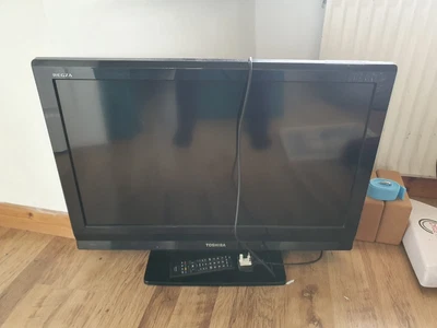 £5 • Buy Toshiba Regza Tv 32av635d