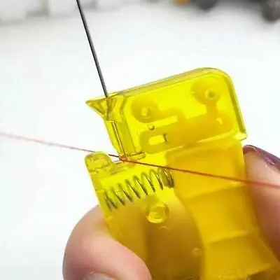 New Hand Sewing Tool With Automatic Needle Threader For DIY Projects FAST • £4.67