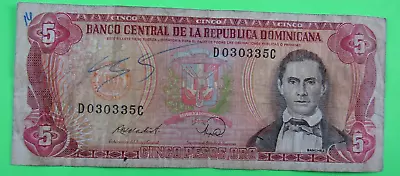 DOMINICAN REPUBLIC 5 PESOS ORO P#118c 1988 • $5