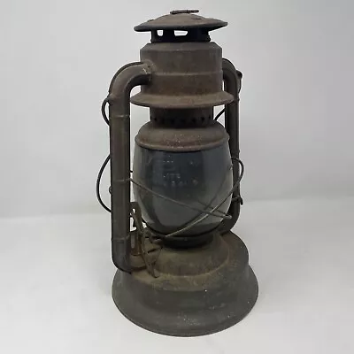 Vintage Dietz Lantern No. 2 D-Lite Large Fount Wizard NY U.S.A.  • $39.99