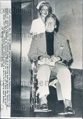 1963 Wire Photo Actor Van Johnson In Wheelchair Cedars Of Lebanon Hospital • $15