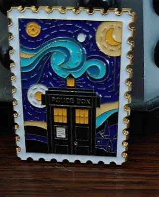 DOCTOR WHO Tardis Badge Van Gogh Starry Night New In Bag • £2.55