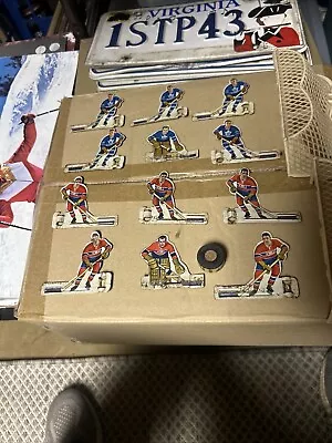 VINTAGE 1960'S COLECO TABLE HOCKEY PLAYERS TORONTO MAPLE LEAFS NHL Net Puck Lot • $90