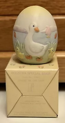 Vintage Easter Mini Ceramic Egg “Chicks On The Lawn” Freelance Inc Item #7961 • $8.50