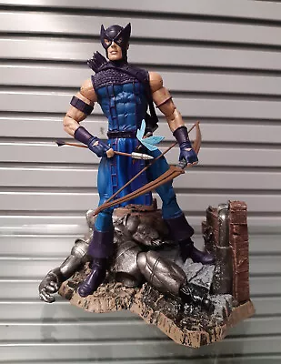 2014 Diamond Select Toys Marvel Legends Comics Classic Hawkeye Action Figure • £27.99