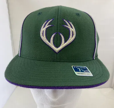Milwaukee Bucks Basketball NBA Reebok Fitted Hat Cap Size 7 1/8 Green • $7
