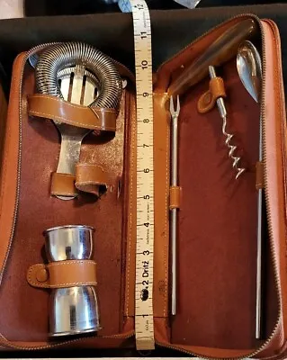 Q Cue Bartenders Kit W/ Leather Travel Bag • $50