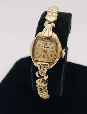 Vintage 1951 Bulova 21 Jewels Ladies Watch W/ 10k RGP Bezel • $34.99