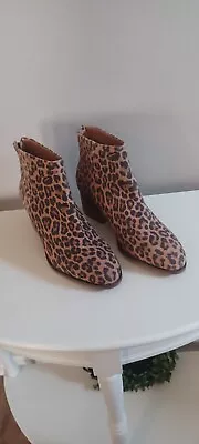 NEW! Womens Seychelles Leopard Ankle Bootie Size 6 • $14.50