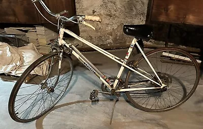 Vintage Peugeot White Record Du Monde 10 Speed Road Bike All Original • $300