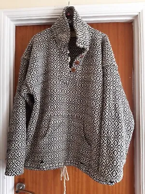 £15 • Buy Pachamama Wool Collared Jumper - Large