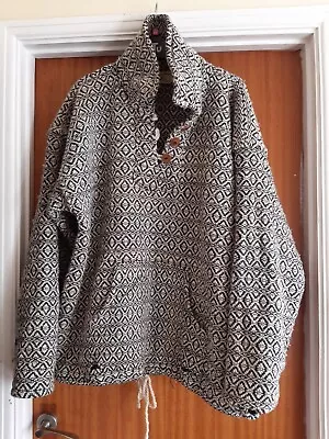 £15 • Buy Pachamama Wool Collared Jumper - Large