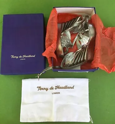 £200 • Buy Terry De Havilland Suzi Pewter UK Size 5 EU 38 