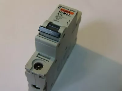 20 Amp Merlin Gerin Type C20 20a Mcb Single Pole Circuit Breaker C60hc • £3.50