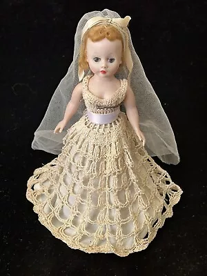 Vintage MME Madame Alexander 9  Cissette Doll • $45