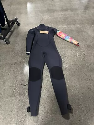 2022 Mystic Jayde Fullsuit 5/4 Double Fzip Women Size L • $330