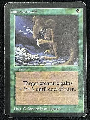 MTG Giant Growth - DAMAGED - Limited Edition Alpha Magic The Gathering Card 197 • $18.50