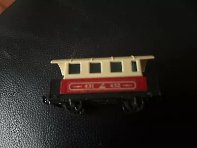 Matchbox Superfast No 44 Passenger Coach Green Dark Glass Near Mint UB • $12.62