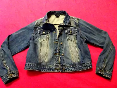 CiTY CHiC :: Women's Denim Jacket : Size 14 - 16 [XS] : GoRGEOUS • $40