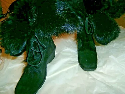 Maxine Of Canada Black Suede/Genuine Fur Lace Up Boots Sz 7 • $118.99