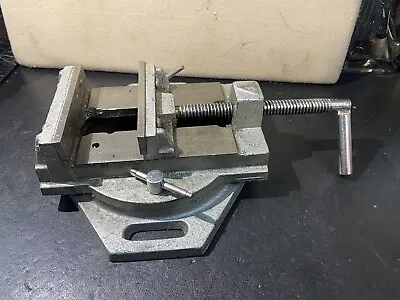 Vintage 4-Inch Swiveling Milling Machine Vise With Base • $145