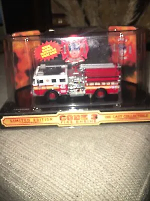 FDNY Engine 45 Code 3 Collectable 1/64 Scale Pumper 1998 Seagrave Collection • £44.99
