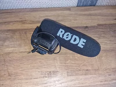 £41 • Buy RØDE Microphones VideoMic Pro R Compact Directional On Camera Microphone