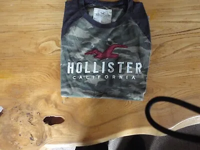 £4 • Buy Hollister T Shirt Size S Mens/boys