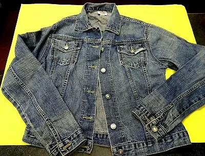 $16 • Buy RARE Used  Hard Rock Cafe Vault Orlando,FLorida Girls Denim Jacket Size Small