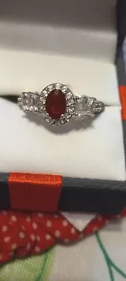 Size 8 Red Fire Opal & White Topaz Sterling Silver Ring.  • £24.33