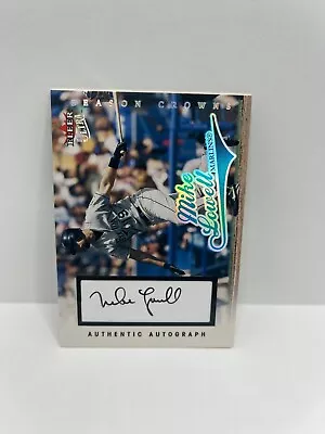 2004 Fleer Ultra Season Crowns Silver Auto /150 Mike Lowell #157 Auto • $22.99