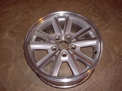 2006 FORD MUSTANG 16  5 SPLIT SPOKE Aluminum Wheel Rim OEM • $55