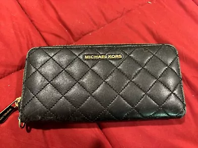 Michael Kors Susannah Wallet Quilted Black Leather Zip Around • $7.99