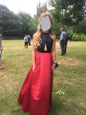 £50 • Buy Y6 Prom Dress - Backless (Black/Red) Size 10-11 Yrs & Wrist Corsage (Immaculate)