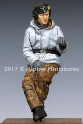 Alpine Miniatures 1:35 Set 35239 Wwii Wss Panzer Gunner Winter (1 Figure) • $25
